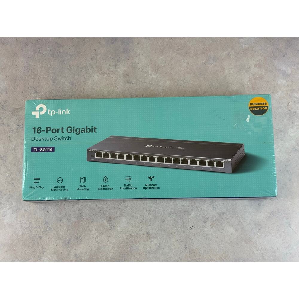 TP-Link TL-SG116 16-Port 10/100/1000 Mb/s Desktop Switch